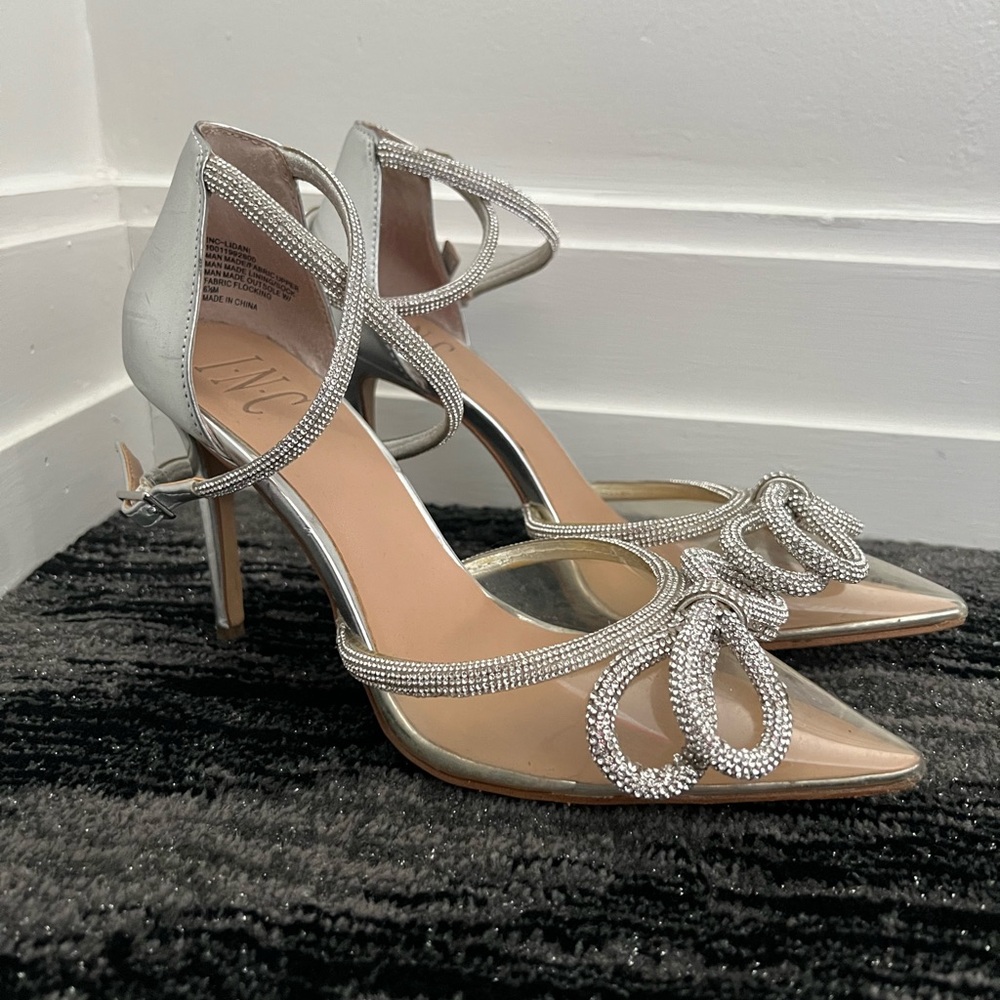 INC International Concepts Bow Heel